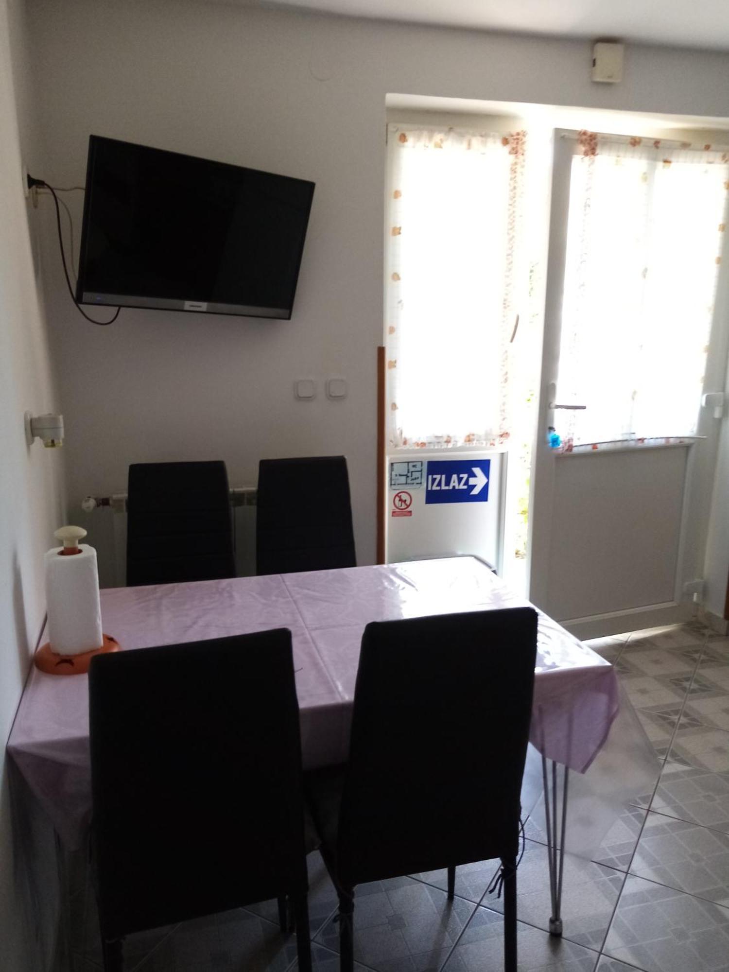 Apartments Vitkovic Cres Exterior photo